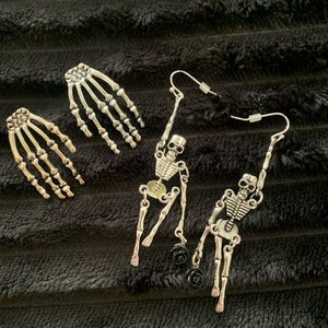 Skeleton earrings for Halloween